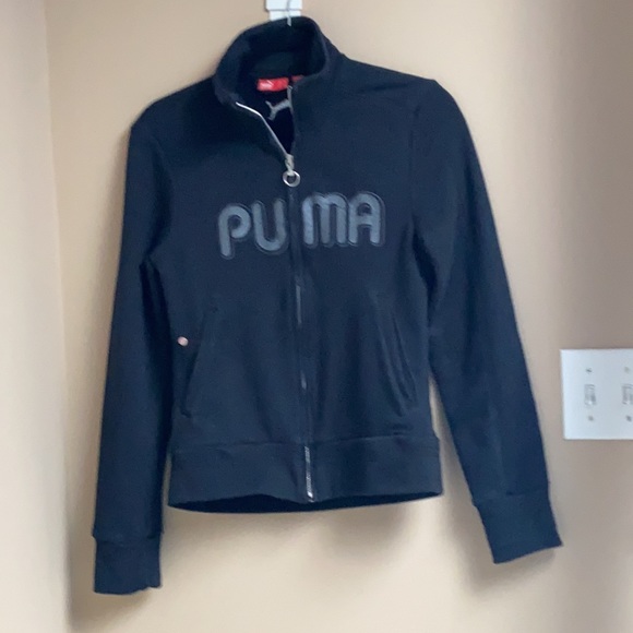 Puma Full Zip Closured Jacket - Picture 2 of 5